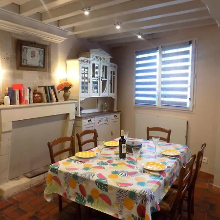 Villa Sur Gironde - Maison Mitoyenne En Pierres - Proximite Commerces *